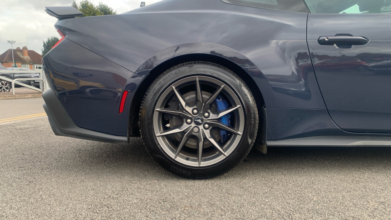 Ford Mustang 5.0 V8 Dark Horse 2dr Petrol Coupe